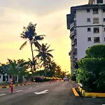 Mahkota Pool View Apartment Near A\'Famosa & Jonker